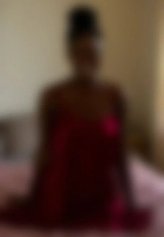 Astrid, 34